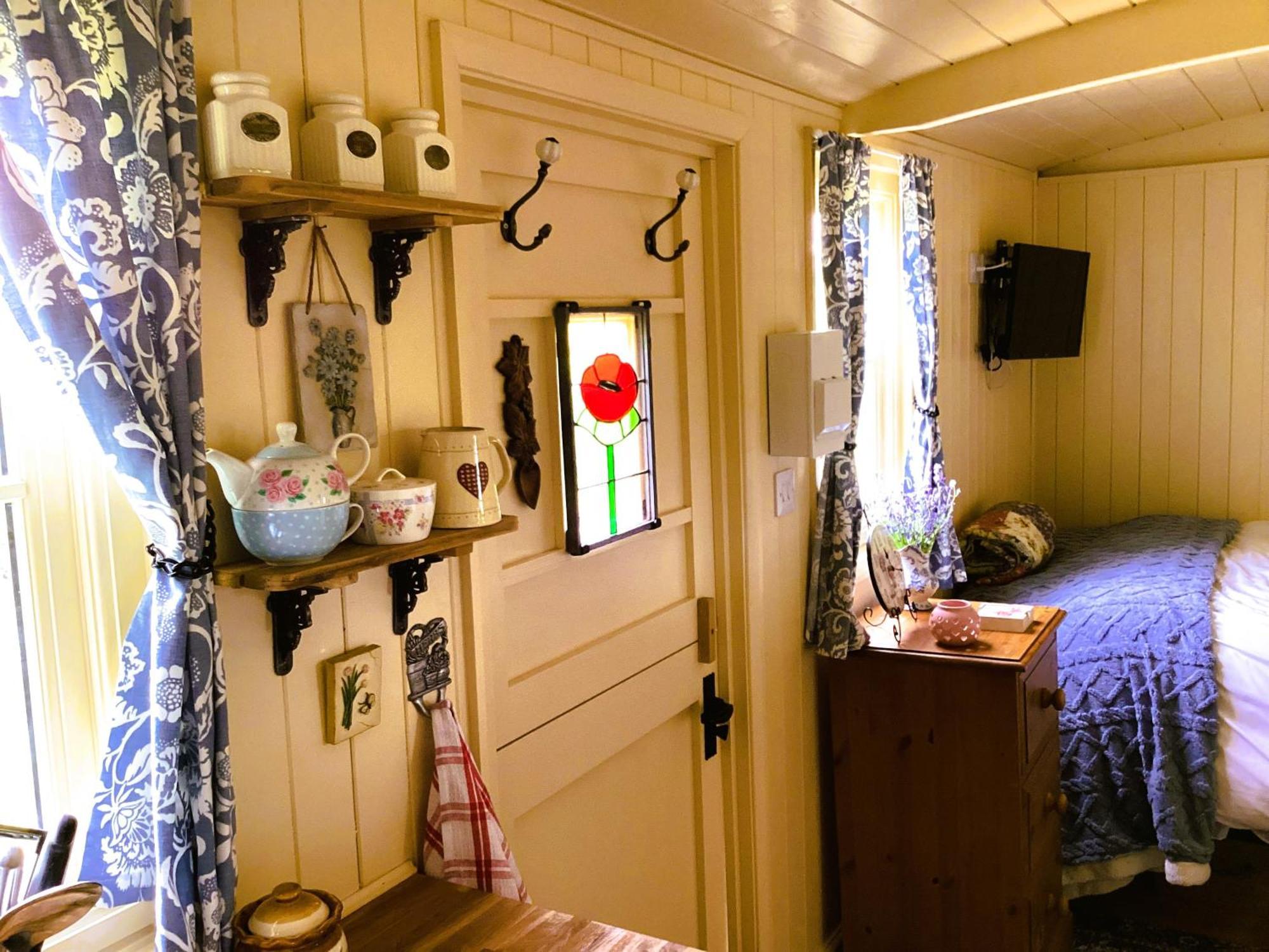 Lilly'S Pad Hotell Bude Eksteriør bilde