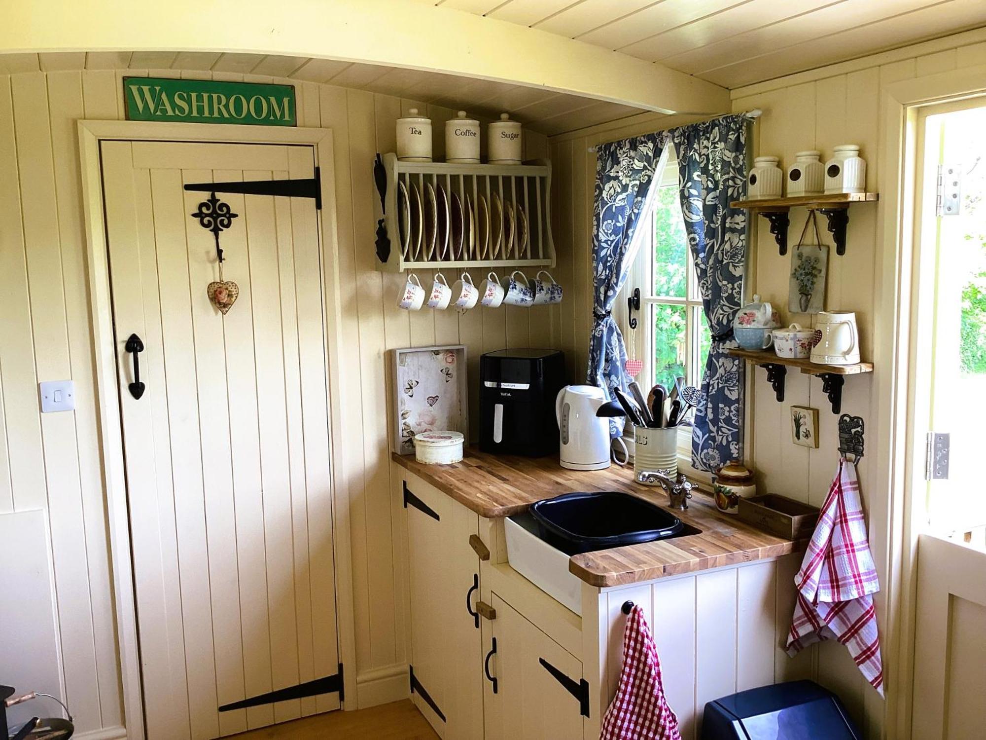 Lilly'S Pad Hotell Bude Eksteriør bilde